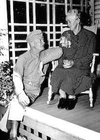 Ike and his mother, Ida, 1945